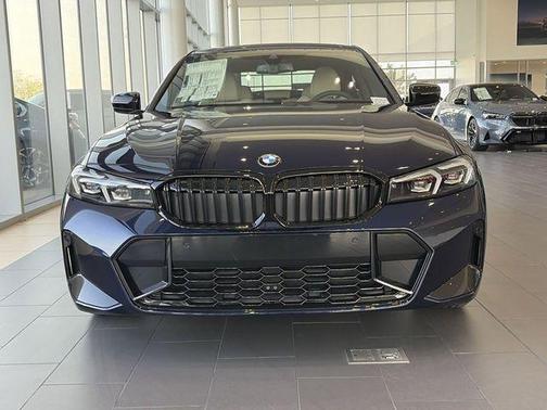 Tanzanite Blue II Metallic 2026 BMW 330 NA