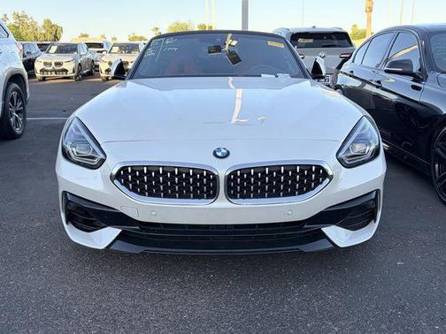 Mineral White Metallic 2022 BMW Z4 sDrive30i