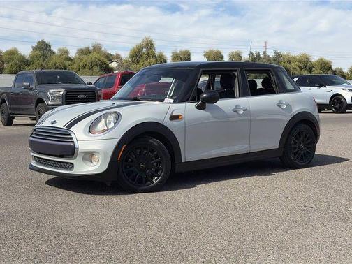 2016 MINI Hardtop Cooper