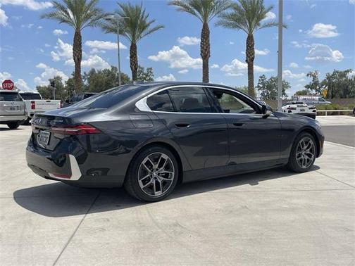 2026 BMW i5 eDrive40