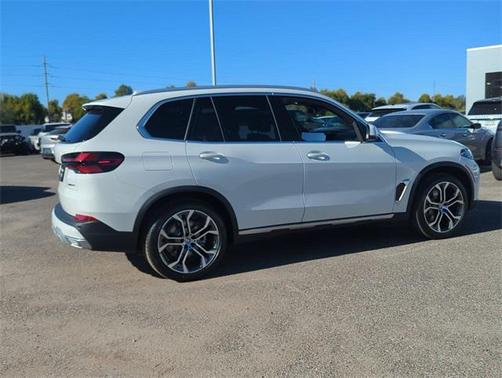 2026 BMW X5 sDrive40i