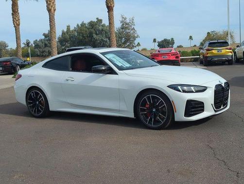 Alpine White 2026 BMW M440 i