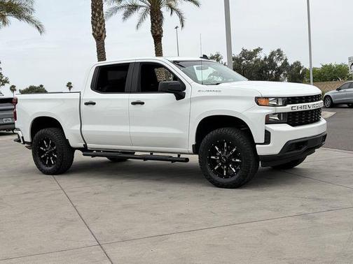 Summit White 2021 Chevrolet Silverado 1500 Custom