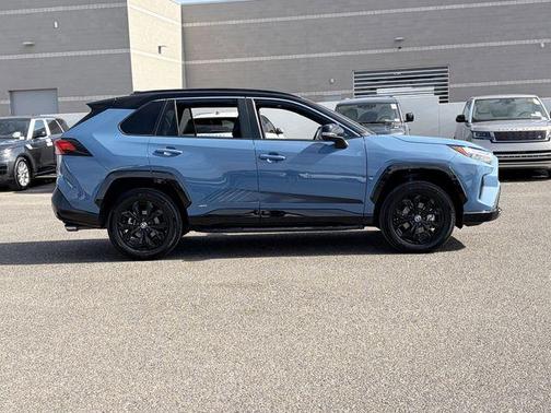 Cavalry Blue/Midnight Black Metallic 2022 Toyota RAV4 Hybrid SE