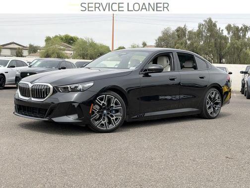 Black Sapphire Metallic 2025 BMW i5 eDrive40