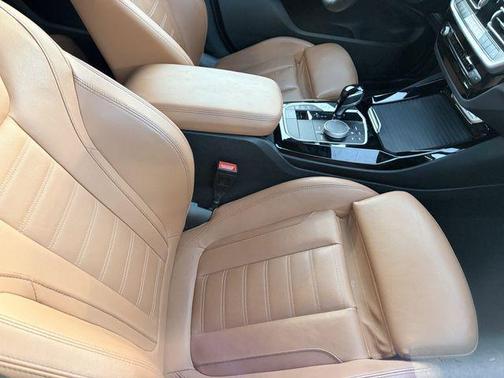 Alpine White 2022 BMW X3 M40i