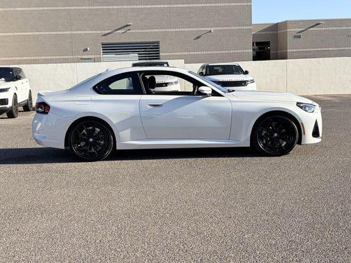 Mineral White Metallic 2026 BMW 230 230i