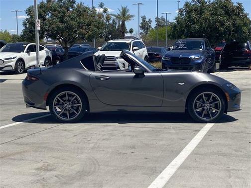 2017 Mazda MX-5 Miata RF Grand Touring