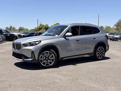 Space Silver Metallic 2026 BMW X1 xDrive28i