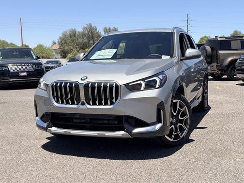 Space Silver Metallic 2026 BMW X1 xDrive28i