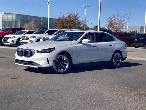 2024 BMW i5 eDrive40