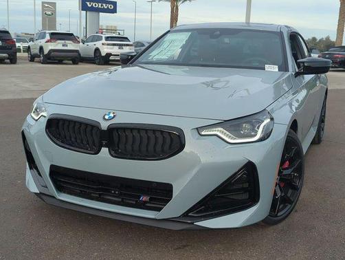 2026 BMW M240 i xDrive