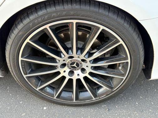 Polar White 2018 Mercedes-Benz C-Class C 300