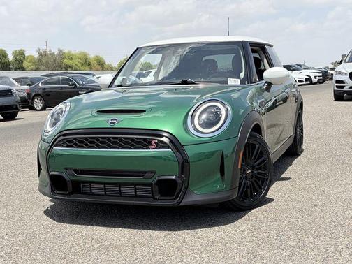 British Racing Green IV Metallic 2024 MINI Hardtop Cooper S