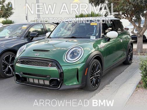British Racing Green IV Metallic 2024 MINI Hardtop Cooper S