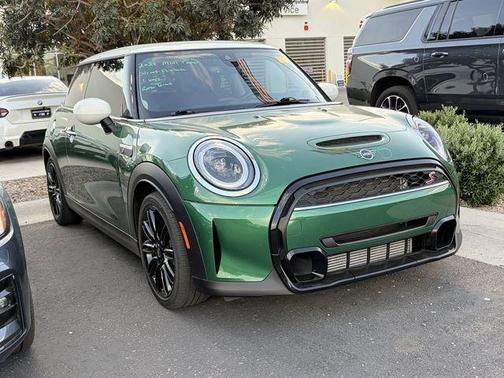 British Racing Green IV Metallic 2024 MINI Hardtop Cooper S