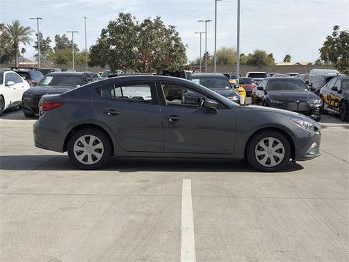 2015 Mazda Mazda3 i Sport