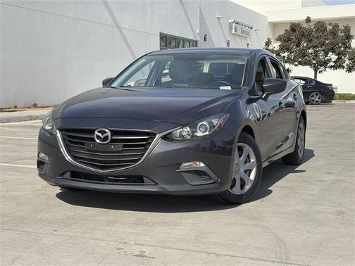2015 Mazda Mazda3 i Sport