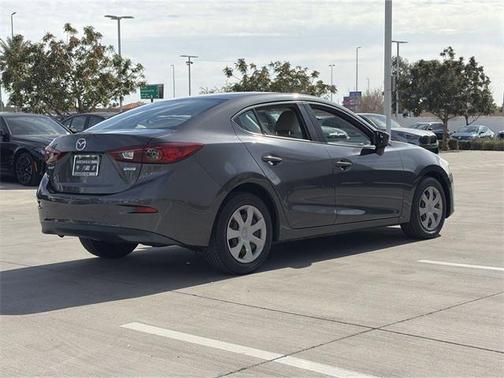 2015 Mazda Mazda3 i Sport