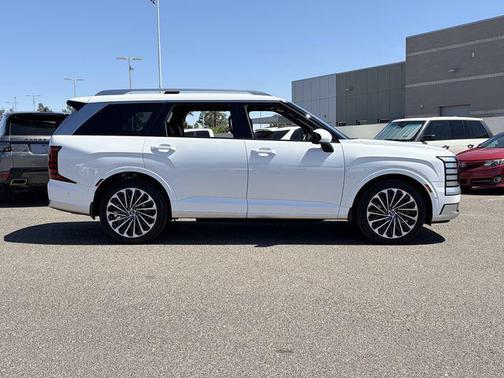 Creamy White Pearl 2026 Hyundai Palisade Hybrid Calligraphy