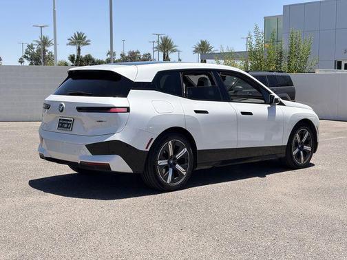 Mineral White Metallic 2023 BMW iX xDrive50