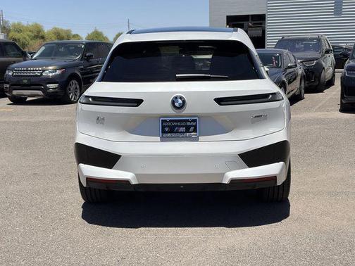 Mineral White Metallic 2023 BMW iX xDrive50