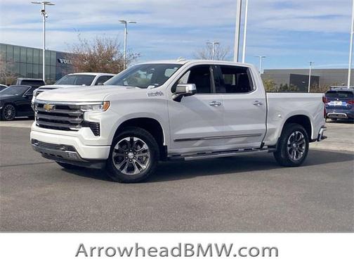 Iridescent Pearl Tricoat 2022 Chevrolet Silverado 1500 High Country Truck