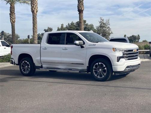 2022 Chevrolet Silverado 1500 High Country