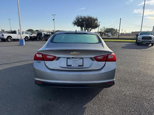 2024 Chevrolet Malibu LT W/1LT