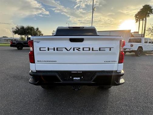 2023 Chevrolet Silverado 1500 CUSTOM TRAIL BOSS