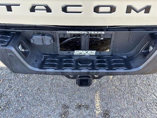 2018 Toyota Tacoma TRD SPORT