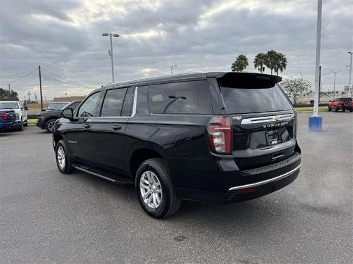 2024 Chevrolet Suburban LT