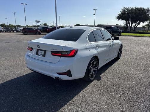 Alpine White 2022 BMW 330 330I