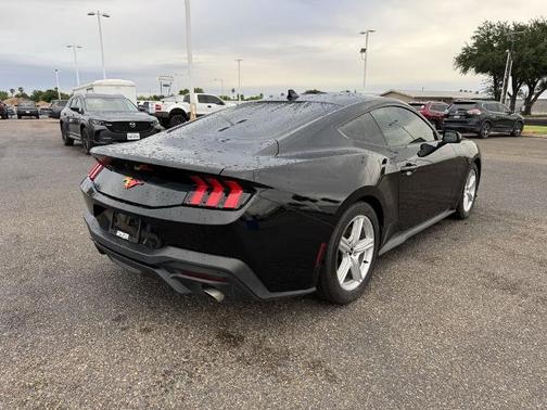 2024 Ford Mustang ECOBOOST