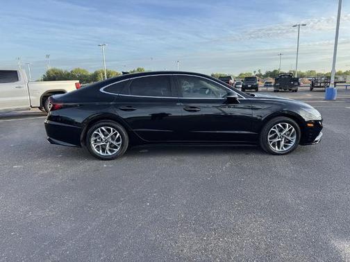 Onyx Black 2023 Hyundai SONATA SEL