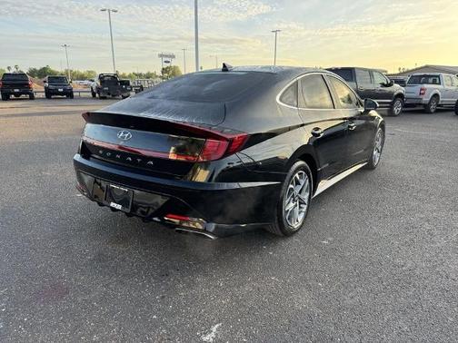 Onyx Black 2023 Hyundai SONATA SEL