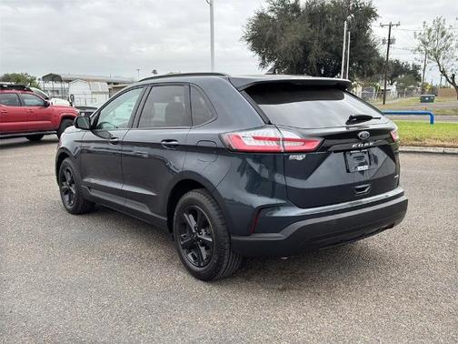2024 Ford Edge SE