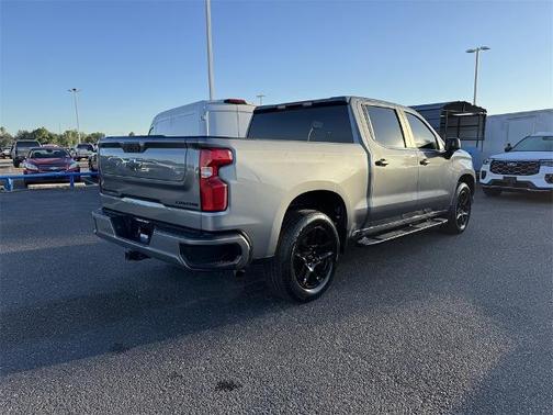 2022 Chevrolet Silverado 1500 Limited CUSTOM