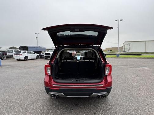 RAPID RED MET TINTED CC 2023 Ford Explorer PLATINUM