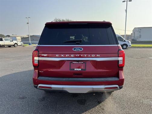 2022 Ford Expedition XLT