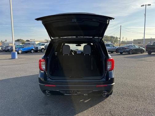 2024 Ford Explorer ST-LINE