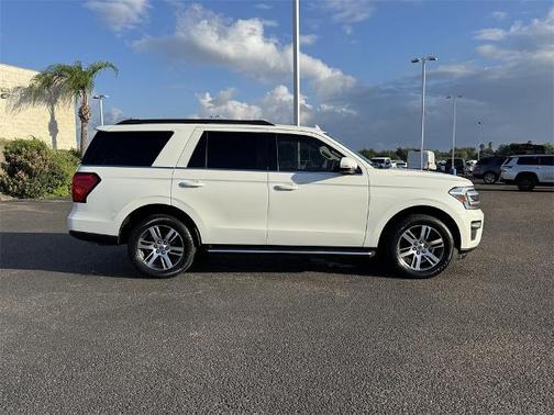 2023 Ford Expedition XLT