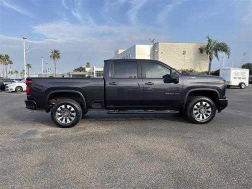2024 Chevrolet Silverado 2500 CUSTOM