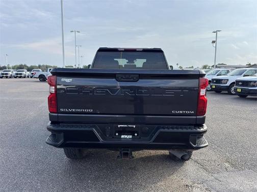 2024 Chevrolet Silverado 2500 CUSTOM