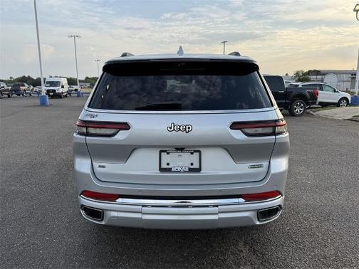 2022 Jeep Grand Cherokee OVERLAND