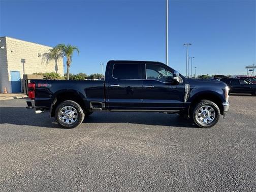 2023 Ford F-350 LARIAT SUPER DUTY