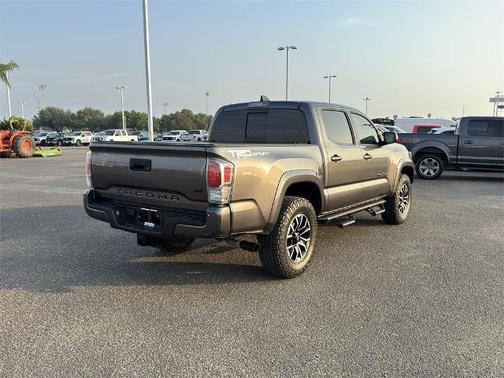 2021 Toyota Tacoma 