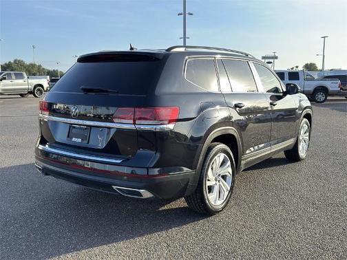 2022 Volkswagen Atlas 2.0T SE W/ TECHNOLOGY