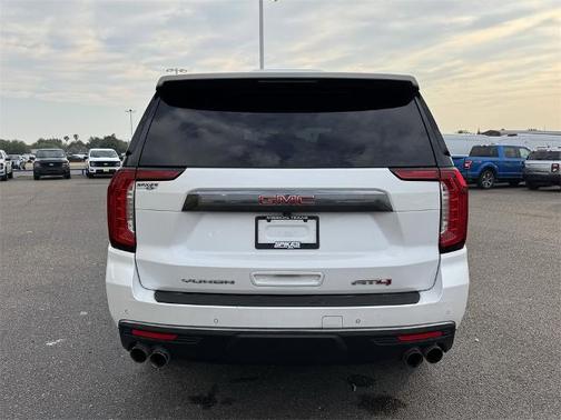 2023 GMC Yukon AT4