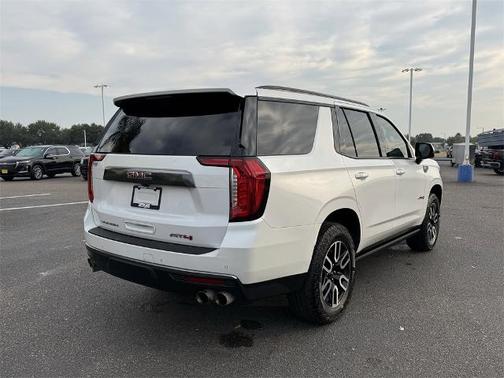 2023 GMC Yukon AT4